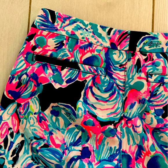 Lily Pulitzer Flattering Shorts - Picture 2 of 7